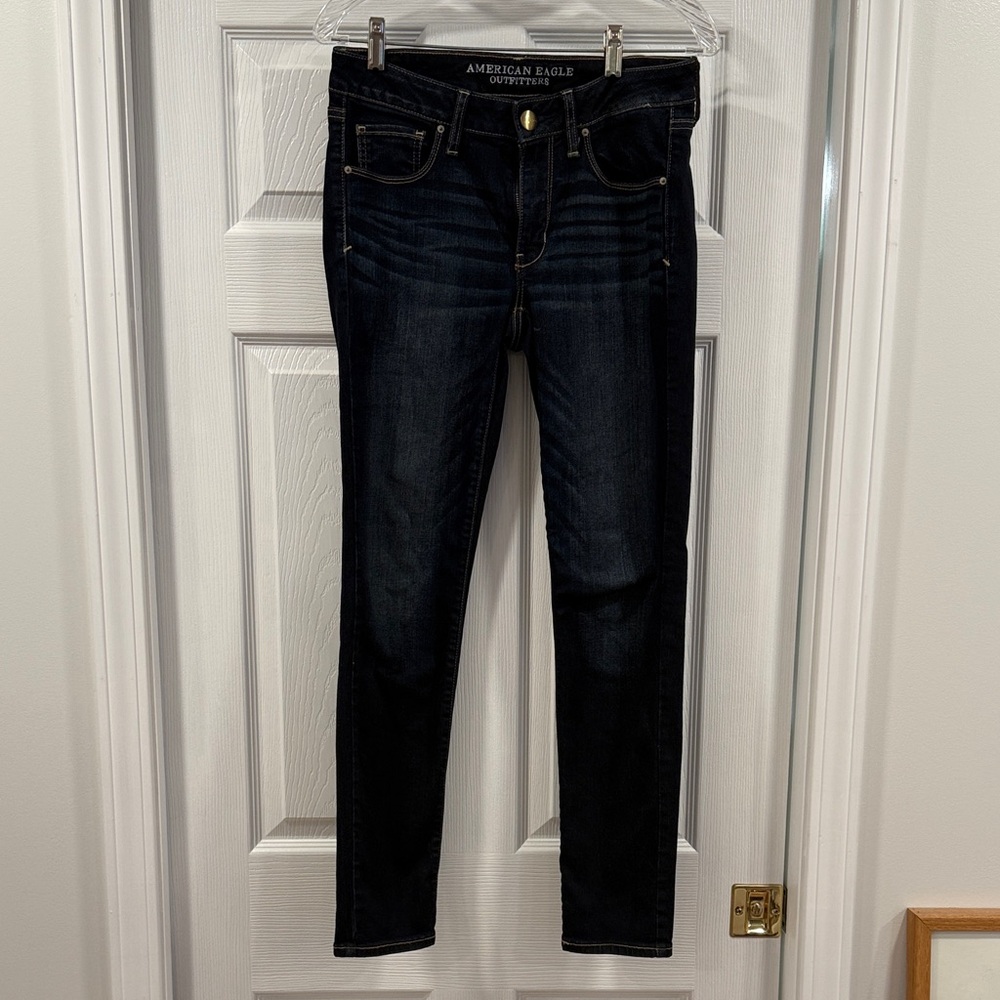 American Eagle Outfitters Women's Dark blue denim Skinny Jeans